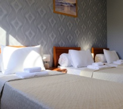 Стандарт 3-х местный в Утомленные Солнцем