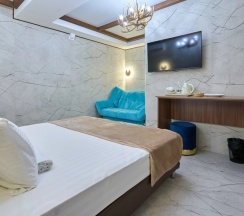 Трёхместный номер Эконом-класса без окна Цокольный этаж в Астра де Роза