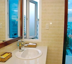 Двухместный номер Deluxe двуспальная кровать в Nam Hung Hotel