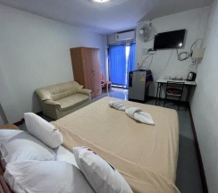 Двухместный номер Standard двуспальная кровать в Jenny Hostel HuaHin