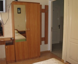 №3 Стандартный трехместный номер в Аркона