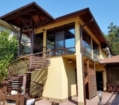 Трёхместный номер Comfort в Guest House Black Sea