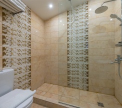 Семейный комфорт в Rossi Hotel