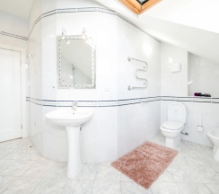 Коттедж с 5 комнатами в Cottage.Moscow