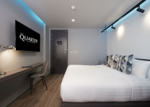 Номер Superior с красивым видом из окна в The Quarter Silom by UHG