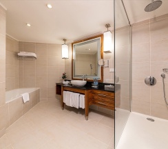Полулюкс в МонАрх Москва Отель 5*