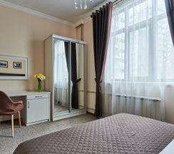 Люкс с 2 комнатами и балконом в Family Park Hotel