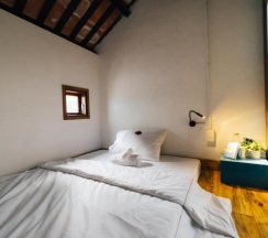 Одноместный номер Standard в A Mze House