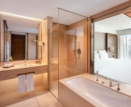 Двухместный номер Superior двуспальная кровать в Pullman Doha West Bay