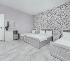 Четырёхместный номер с террасой Superior в Green rent