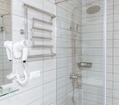 Трёхместный номер Standard в L-hotel