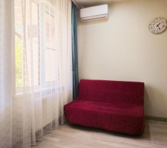 DELUXE APARTMENT СТУДИЯ С БАЛКОНОМ И ВИДОМ НА ЛЕС в Deluxe apartments