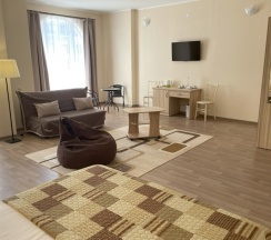 СТУДИО (с балконом) в Альба