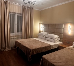 Трехместный номер "Комфорт" в Барс