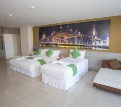 Номер Standard в R-Con Wong Amat Suite