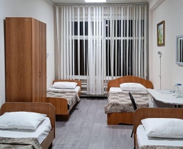 Кровать в 4-местном общем номере в Smart Hotel KDO Бузулук