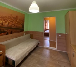 Семейный, двух комнатный в Грин хаус