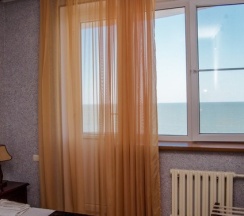 семейный в Лунный берег