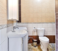 Двухместные апартаменты с видом на дендрарий и бассейн двуспальная кровать в Delsochi