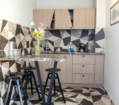 2 комнатный люкс с кухней и балконом в Venezia