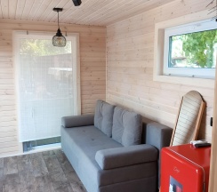 Вилла с бассейном и баней в Есенин Дача