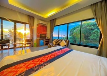 Номер Deluxe с видом на море в White Sand Halal House Krabi