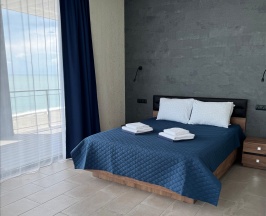 Комфорт с видом на море и общим балконом (dbl+Extra Bed) в Costa d`Ora