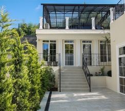 Двухместная делюкс Студия с Балконом в The white residence