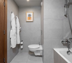 Реновированный номер с кроватью King-size в Edge Seligerskaya-Moscow