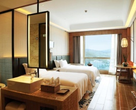 Двухместный номер Deluxe с видом на горы двуспальная кровать в Harman Resort Hotel Sanya