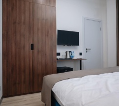 Номер эконом с 1 двуспальной кроватью (без окна) в Amati Kazan Hotel