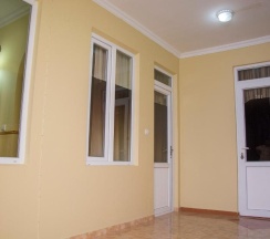 Четырёхместный номер Superior с балконом в Grand Guest House Kvariati