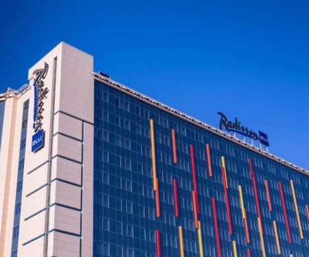 Отель Radisson Blu Hotel Chelyabinsk в Челябинской области