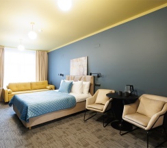 Семейный номер с личными удобствами вне номера в Simple hotel B9
