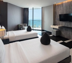 Двухместный номер Deluxe с видом на море 2 отдельные кровати в Tsix5 Phenomenal Hotel Pattaya