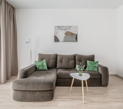 Двухкомнатные улучшенные апартаменты в Сибирские номера