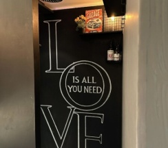 Домик Love is в Love is