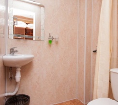Эконом трехместный в Амакс Сити-отель