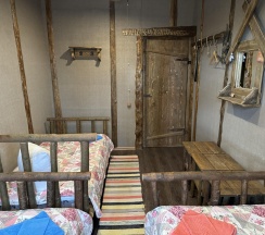 Номер эконом с 3 односпальными кроватями в Усадьба Добрыни Никитича