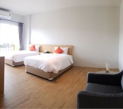 Двухместный номер Superior с балконом 2 отдельные кровати в Sleeping Tree Hotel