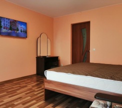 Четырехместный номер с балконом и видом на море в Meduza