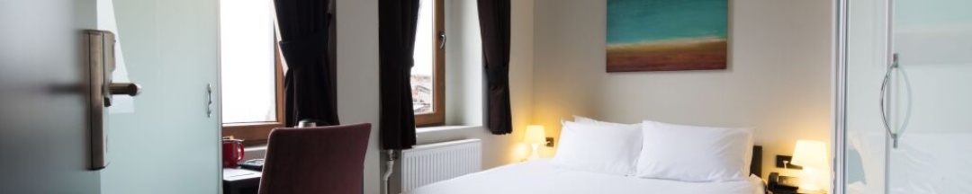 Двухместный номер Standard с видом на море двуспальная кровать в Big Urban Stay Hotel