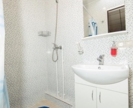 Бюджетный двухместный номер с 2 отдельными кроватями в Ладомир на Садовой