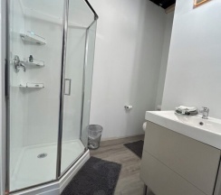 Кровать в общем номере в Stay 424 Hostel