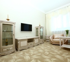 Номер полулюкс  Классик в Ваш отель