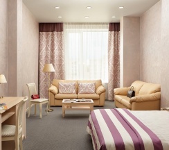 Двухместный стандарт улучшенный в Капитоlinn