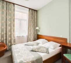 Стандартный номер с двуспальной кроватью в Lefort