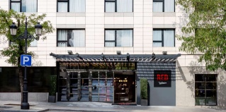 Мадрид: Отель Radisson RED Madrid
