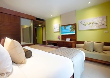 Четырёхместный номер Deluxe в Courtyard by Marriott Phuket, Patong Beach