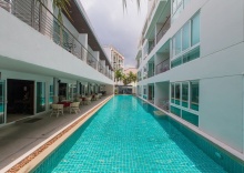 Номер Standard с балконом в The Palms Kamala Beach